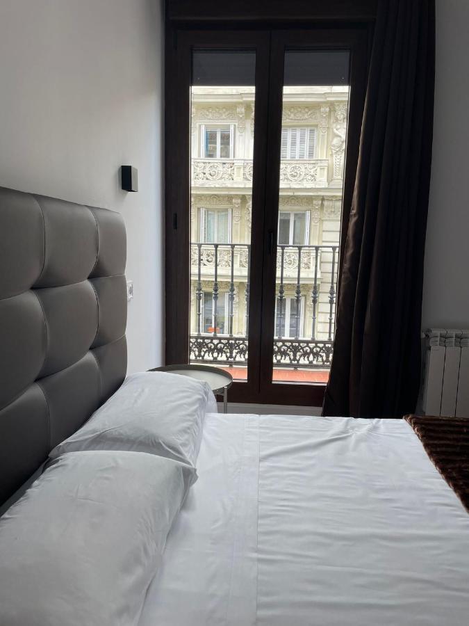 Hostal Arenal Madrid Exteriör bild