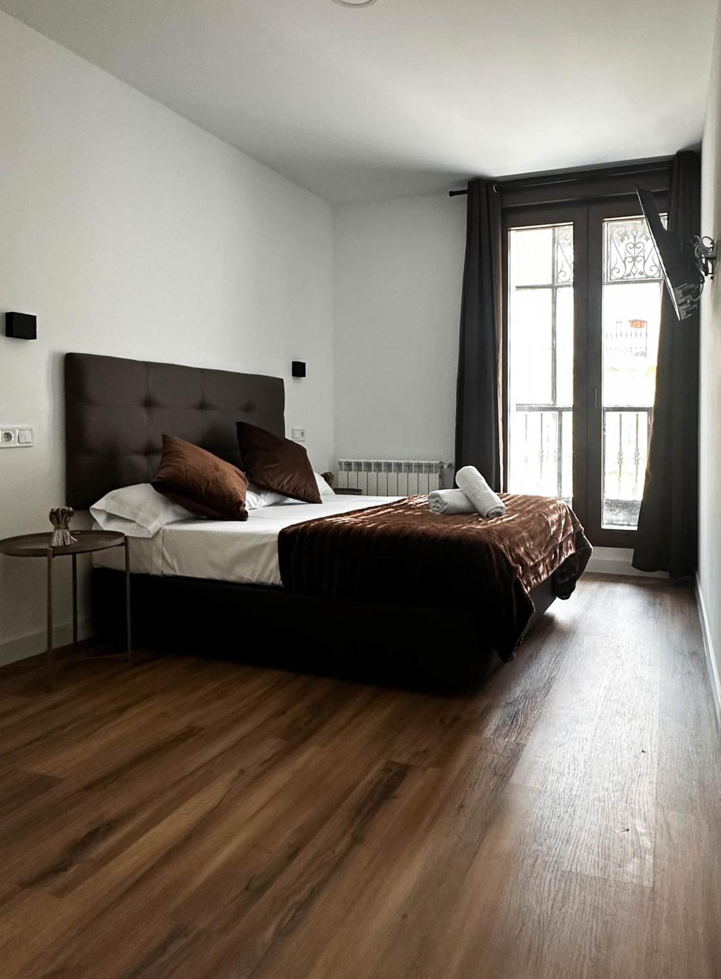 Hostal Arenal Madrid Exteriör bild